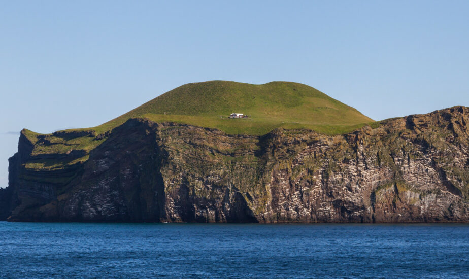 The Truth About The Mysterious House On The Ellidaey Island In Iceland